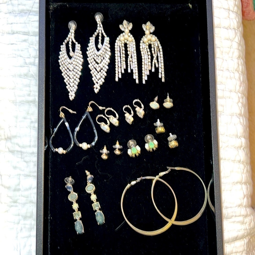 Jewelry Bundle. 11 pairs of earrings from various companies. All in EUC-GUC!